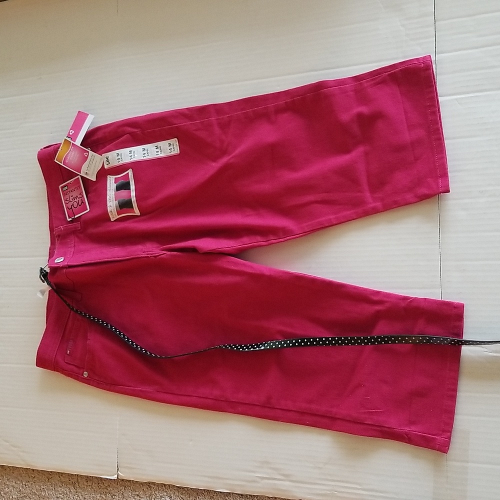 LEE classic fit capri slims 14M tuberose stretch Crops Resort